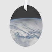 L'Ombre De La Lune S'Étend Sur Le Pacifique Nord.  (devant)