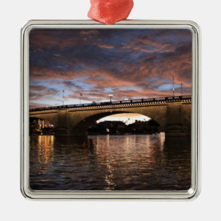 London Bridge Metalen Ornament
