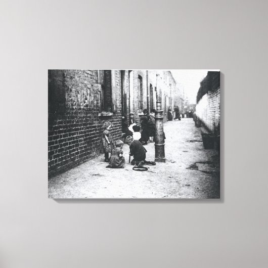 London Slums Canvas Afdruk (Voorkant)