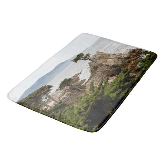 LONE CYPRESS Bath Mat (Gekanteld)