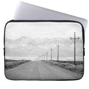 Lone Road en Power Lines San Juan-gebergte Laptop Sleeve