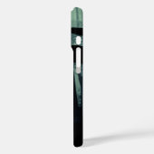 Lone Soldier in Bossen iPhone 16 Hoesje (Achterkant / Links)