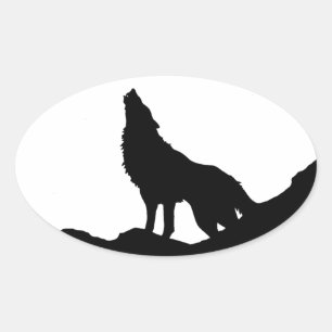 Lone Wolf staat op een heuvel Ovale Sticker