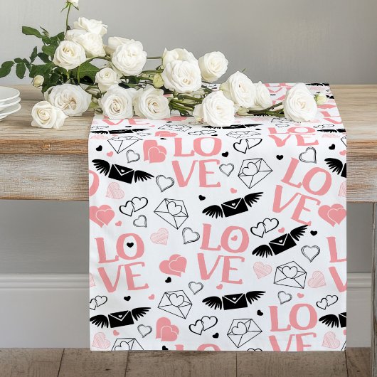Long Chemin de table de mariage rose noir texte d'amour