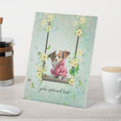 Long Hair Chihuahua op Swing Sign Reclamebord Met Voetstuk (Insitu)