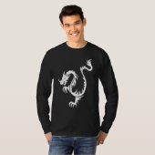 Long T-shirt de noir de douille de dragon tribal (Devant entier)