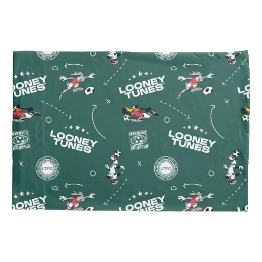 LOONEY TUNES™ Soccer Playbook Pattern Kussensloop (Achterkant)