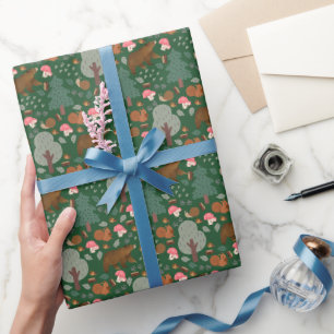 Loop door de Bossen op Hunter Green Cadeaupapier