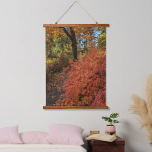 Loop door een herfstkleur botanische tuin hangend wandkleed
