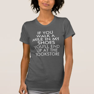Loop een stapel in mijn schoenenwinkel Donker T-shirt