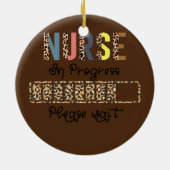 Lopende verpleegkundige Lading Student Keramisch Ornament (Achterkant)