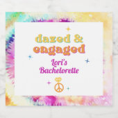 LORI Tie Dye Dazed Engaged 70s Retro Bachelorette Sparkling Wijnetiket (Enkel label)