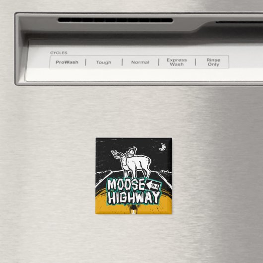 L'orignal sur un aimant routier (In Situ (Lave-vaisselle))