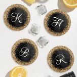 Lot De Dessous-de-verres Monogramme à étincelle noire à Parties scintillant<br><div class="desc">Personnalisez facilement ce dessous de verre design élégant et branché avec une jolie parties scintillant dorée brillante sur un arrière - plan métallique brossé noir.</div>