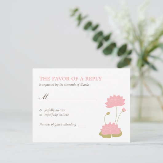 Lotus Bloom Wedding RSVP Briefkaart (Staand voorkant)