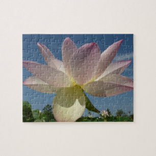 Lotus Flower and Blue Sky II Legpuzzel