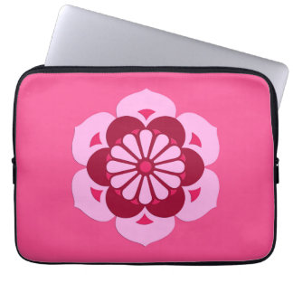 Lotus Flower Mandala, Fuchsia Pink en Burgundy Laptop Sleeve