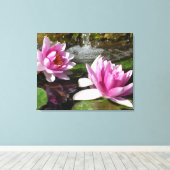 Lotus rose sur toile étirée (Insitu (Plancher de Bois))