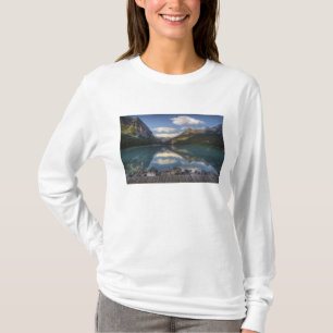 Louise bij zonsopgang, Nationaal Park Banff; T-shirt
