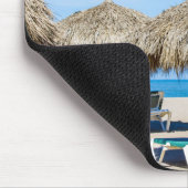 Lounge-carrossen en dergelijke paraplu's op strand muismat (Hoek)