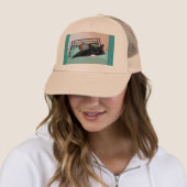 Loungende Lucy CB Trucker Pet (In situ)