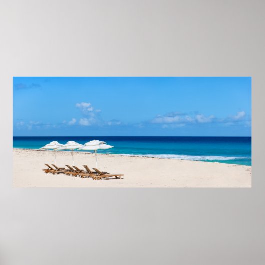 Lounges op het strand poster (Voorkant)