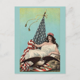 Lounging Lady Liberty Briefkaart