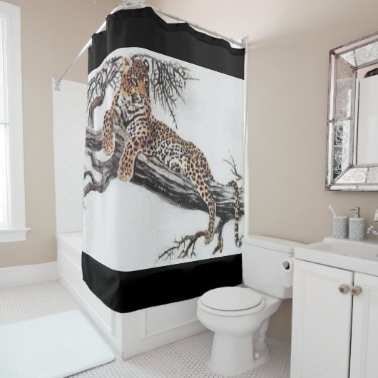 Lounging Leopard Shower Curtain Douchegordijn (In situ)