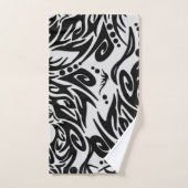 Loup tribal noir et gris abstrait (Serviette à main)