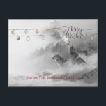 Loups hurleurs en hiver Neige Joyeux Noël<br><div class="desc">Les loups hurlants dans la neige hivernale Joyeuse carte postale de Noël pour les amateurs de nature sauvage et sauvage.  Personnalisez avec votre nom de famille.</div>