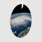 L'Ouragan Dorian Au-Dessus De L'Océan Atlantique. (devant)