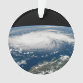 L'Ouragan Dorian Au-Dessus De L'Océan Atlantique. (devant)