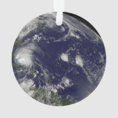L'Ouragan Irene Traverse Les Bahamas. (dos)