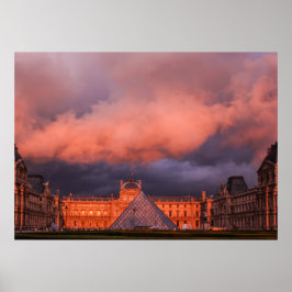 Louvre in zonsondergang poster