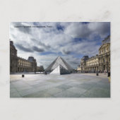 Louvre Pyramid en Museum in Parijs. Briefkaart (Voorkant)
