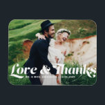 Love and Thanks Retro Script Photo Mariage<br><div class="desc">Fêtez votre amour et montrez de la gratitude avec notre mariage photo personnalisable merci aimant! Ce souvenir unique est parfait pour rappeler à vos proches votre journée spéciale tout en exprimant vos remerciements sincères d'une manière mémorable. Il contient l'expression "Amour & Merci" en charmant script rétro. Ce mariage photo merci...</div>