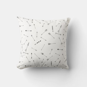Love Arrow Pillow Kussen
