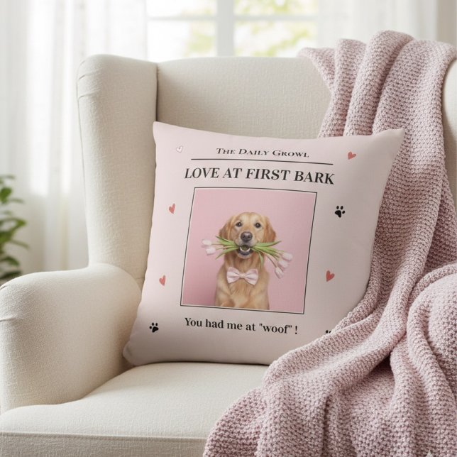 Love at First Bark Personalized Dog Custom Kussen (Creator heeft geüpload)