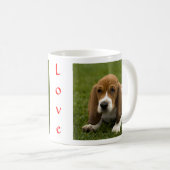 Love Basset Hound Puppy Coffee Mug (Devant droit)