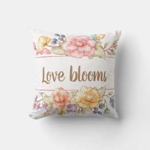 Love Blooms Kussen