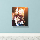 "Love" Brush Script Foto Canvas Afdruk (Insitu (Houten vloer))