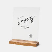 Love Calligraphy Favors Heart White ID940 (Angle)