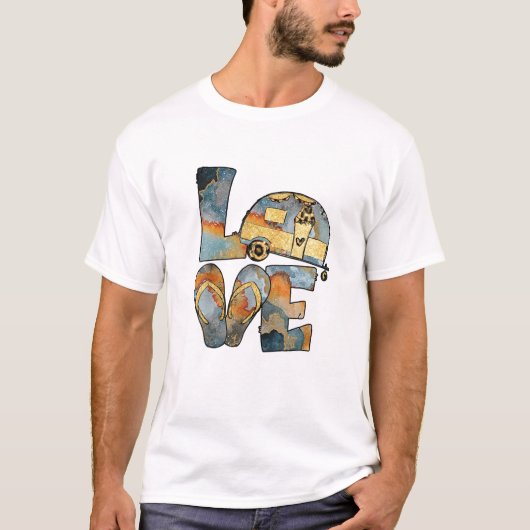 Love Camping Flip Flop Camper T-shirt (Voorkant)