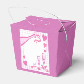 Love, Champagne & Hearts Pink Takeout Favor Box Bedankdoosjes (Achterkant)