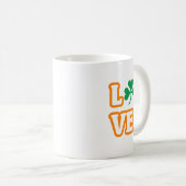 "LOVE" (ÉDITION DE SAINT PATRICK) Mug (Devant droit)