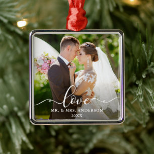 Love Elegant Script Wedding Photo Mr en Mrs. Metalen Ornament
