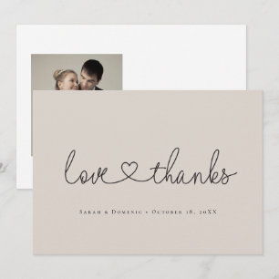 Love et Merci écriture cœur photo de mariage
