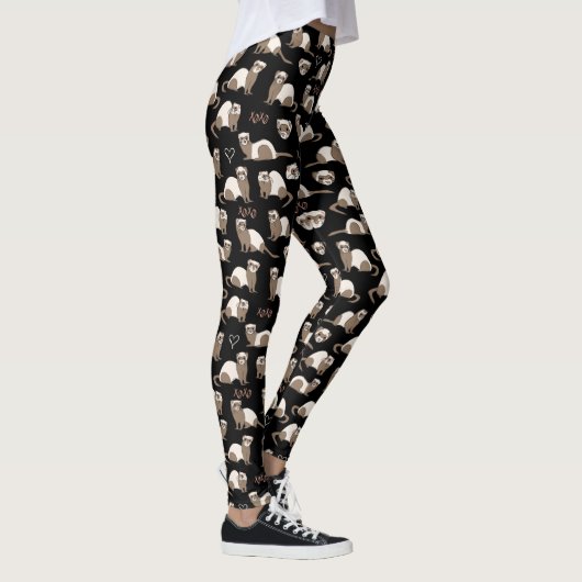 Love Ferretten - Black Leggings (Rechts)