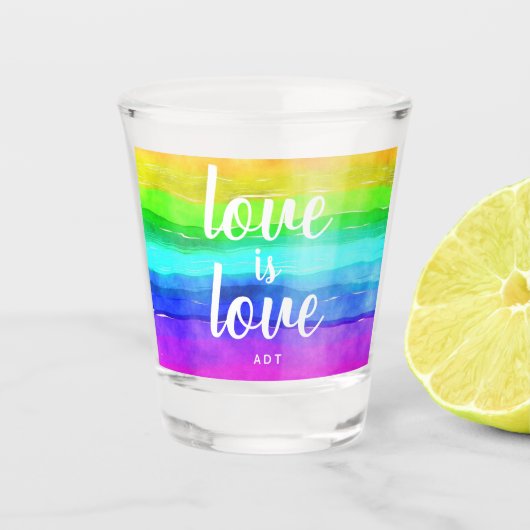 Love Gay Pride Monogram Rainbow Waterverf Shot Glas (Voorkant)