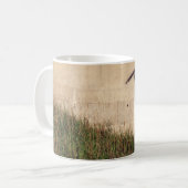 Love Graffiti op de muur Koffiemok (Voorkant links)